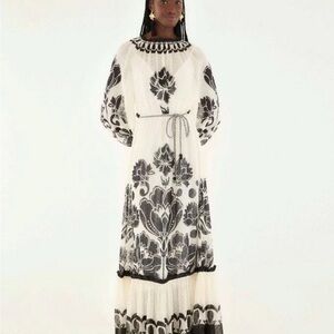 ♥️ NWT - FARM Rio Cream floral arabesque rope belt maxi dress size Large